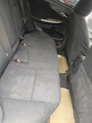 Toyota Corolla 2012 Silver