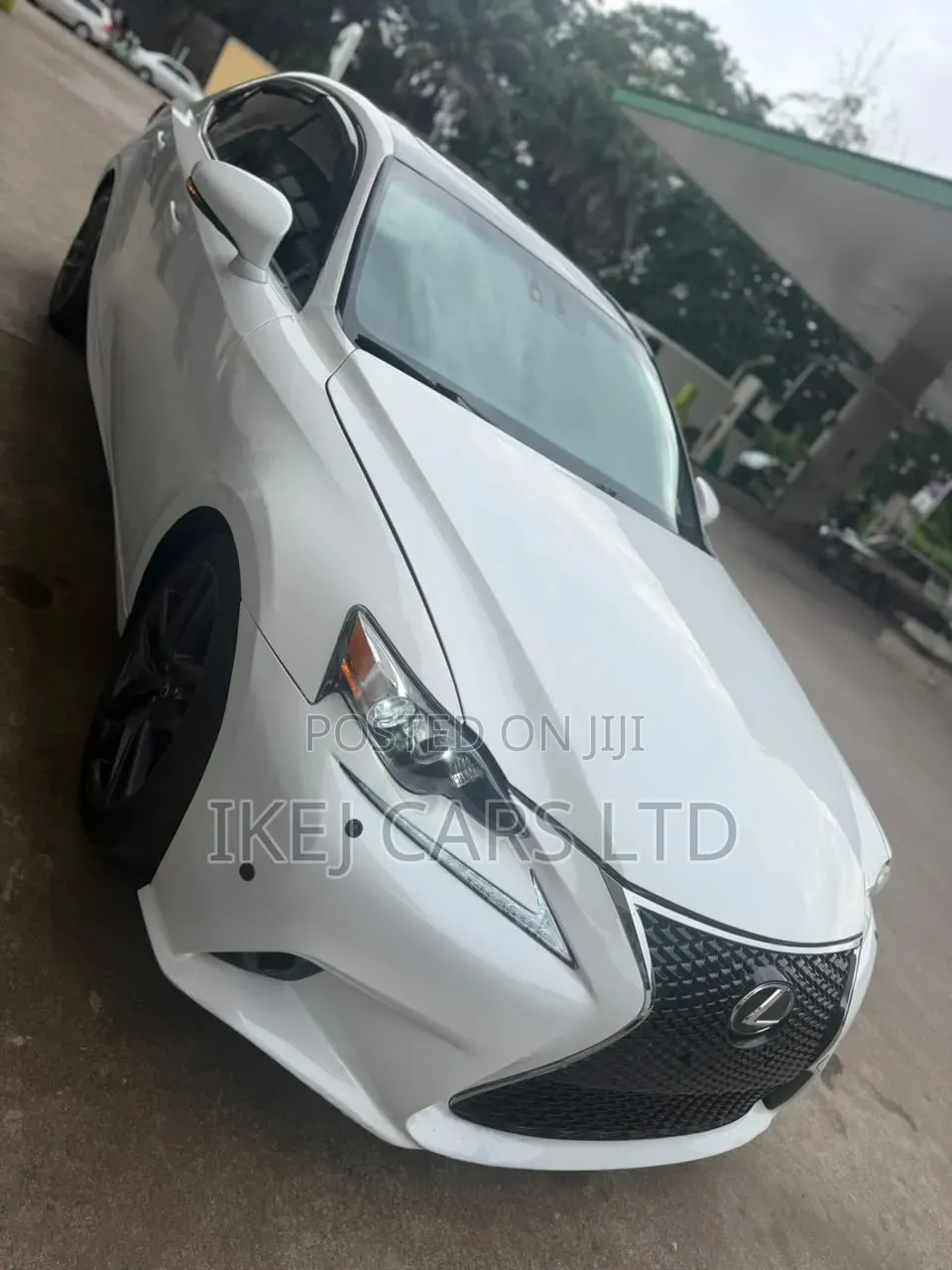 Lexus IS 2015 White