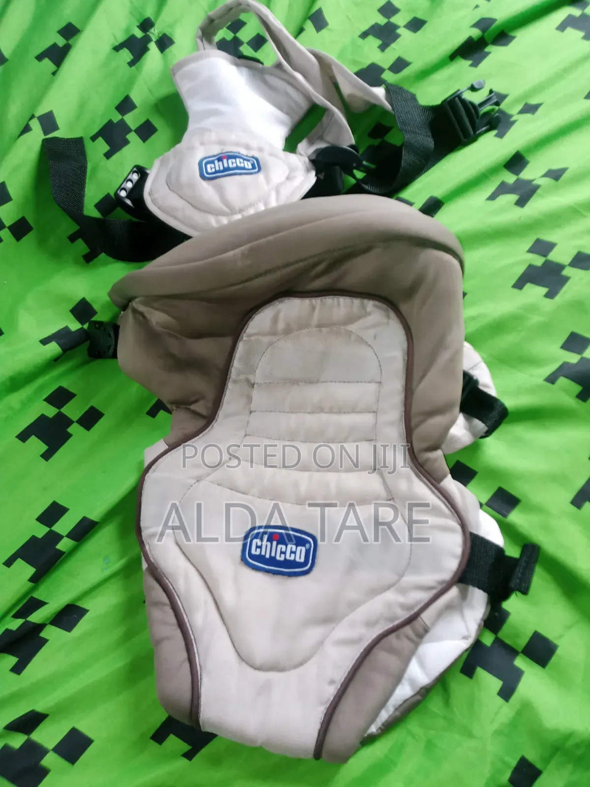 Chicco Baby Carrier- Original and Comfortable