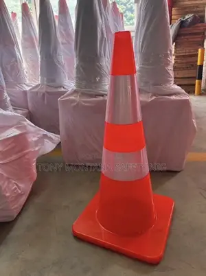 75cm Road Traffic Cone Reflective Safety Cone