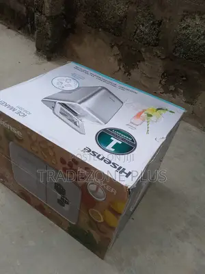 Hisense Ice Machine 20kg 150W – Great for Businesses