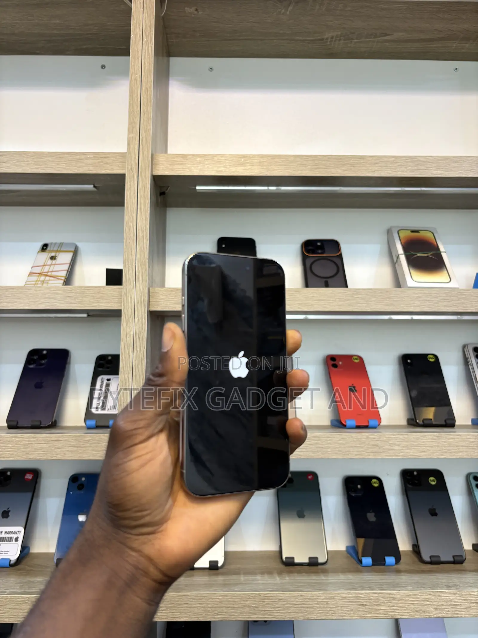 Apple iPhone 15 Pro 128 GB Gray