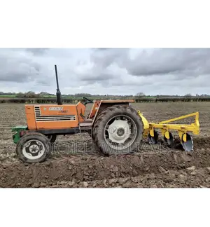 Fiat Tractor 780