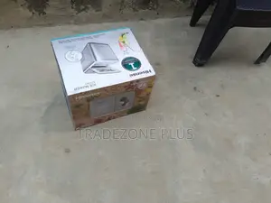 20kg 150W Hisense Ice Maker Machine – Efficient & Reliable