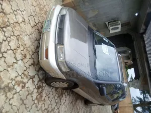 Car 2000