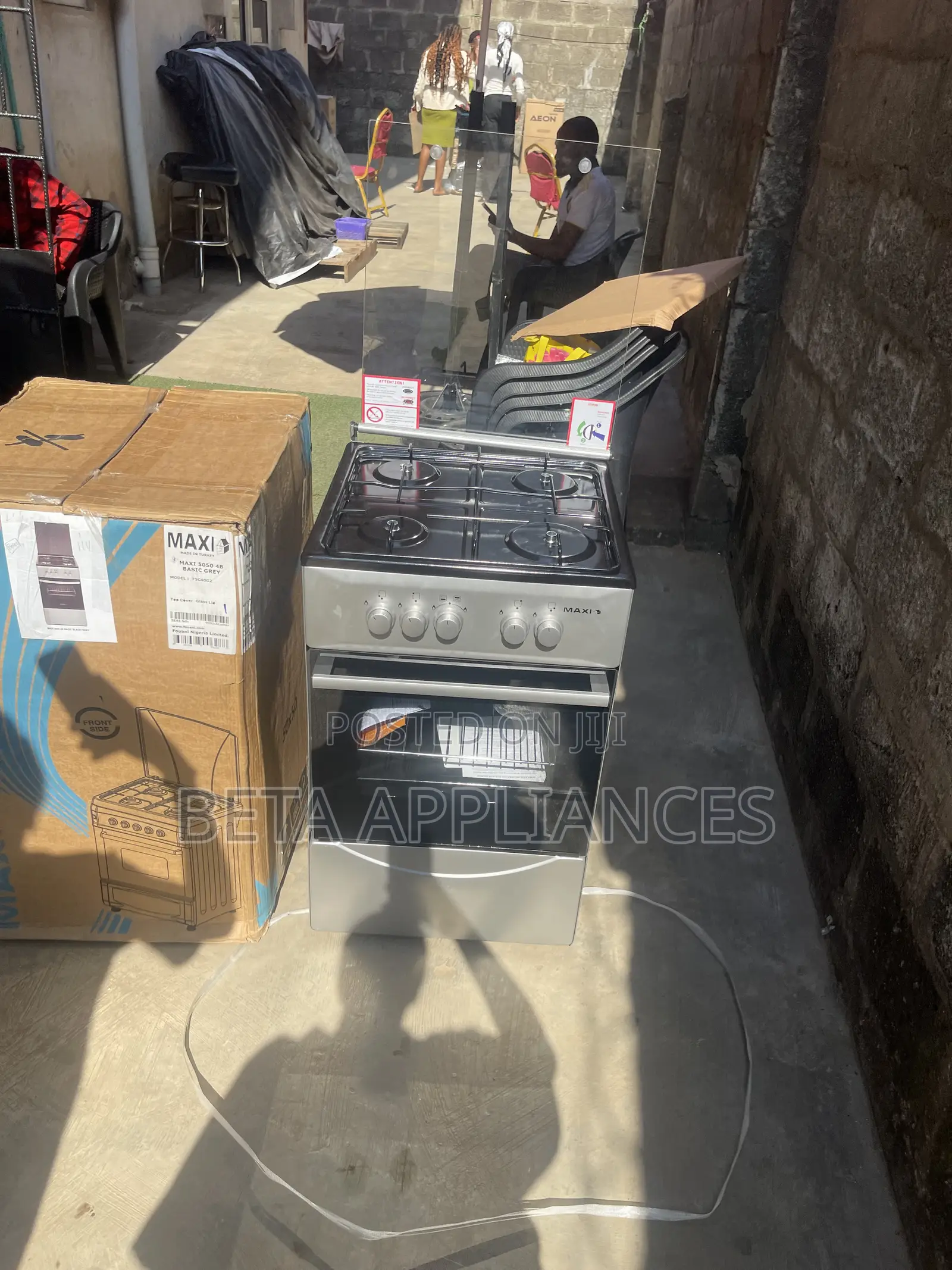 Maxi 4 Burner Standing Stove – Grey
