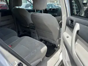 Toyota Highlander Base 2010 Silver