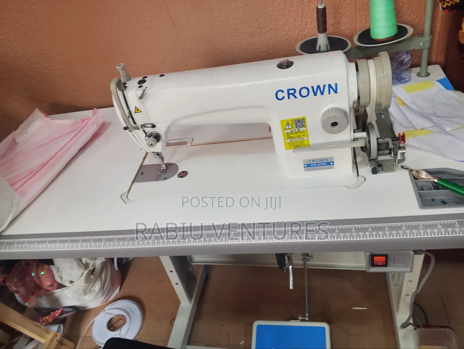 Industrial Straight Sewing With Servo Motor.