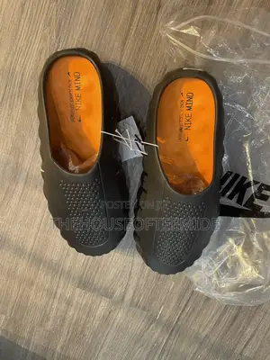 Unisex Half Shoe