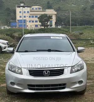 Honda Accord 2011 Silver