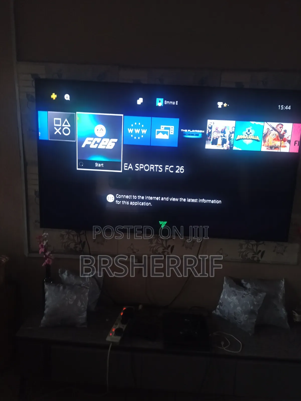 PlayStation 4 Slim