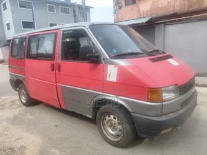 Volkswagen Transporter 2004 Red