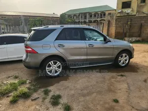 Mercedes-Benz M Class ML 350 4Matic 2012 Gray