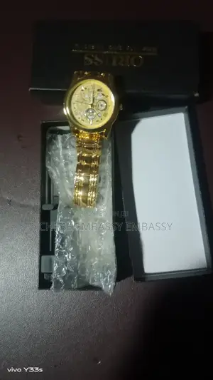 Gold Wrist Wath