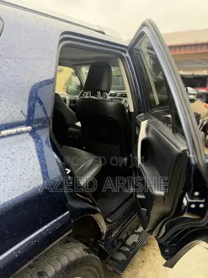 Toyota 4-Runner Limited 4x4 2018 Blue
