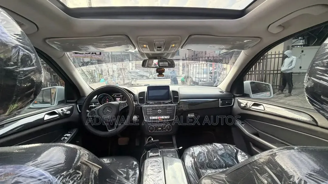 Mercedes-Benz GLE-Class 2016 White