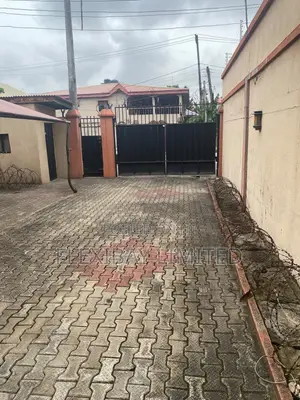 5bdrm Duplex in Lekki Phase 1 for rent