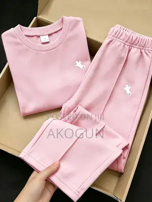 Unisex Pink Tracksuit Set – T-Shirt, Joggers & Shorts