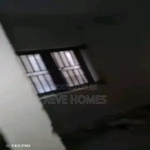 Mini Flat in Akoka for rent