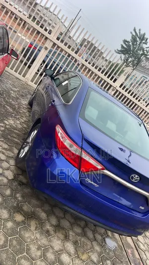 Toyota Camry 2015 Blue