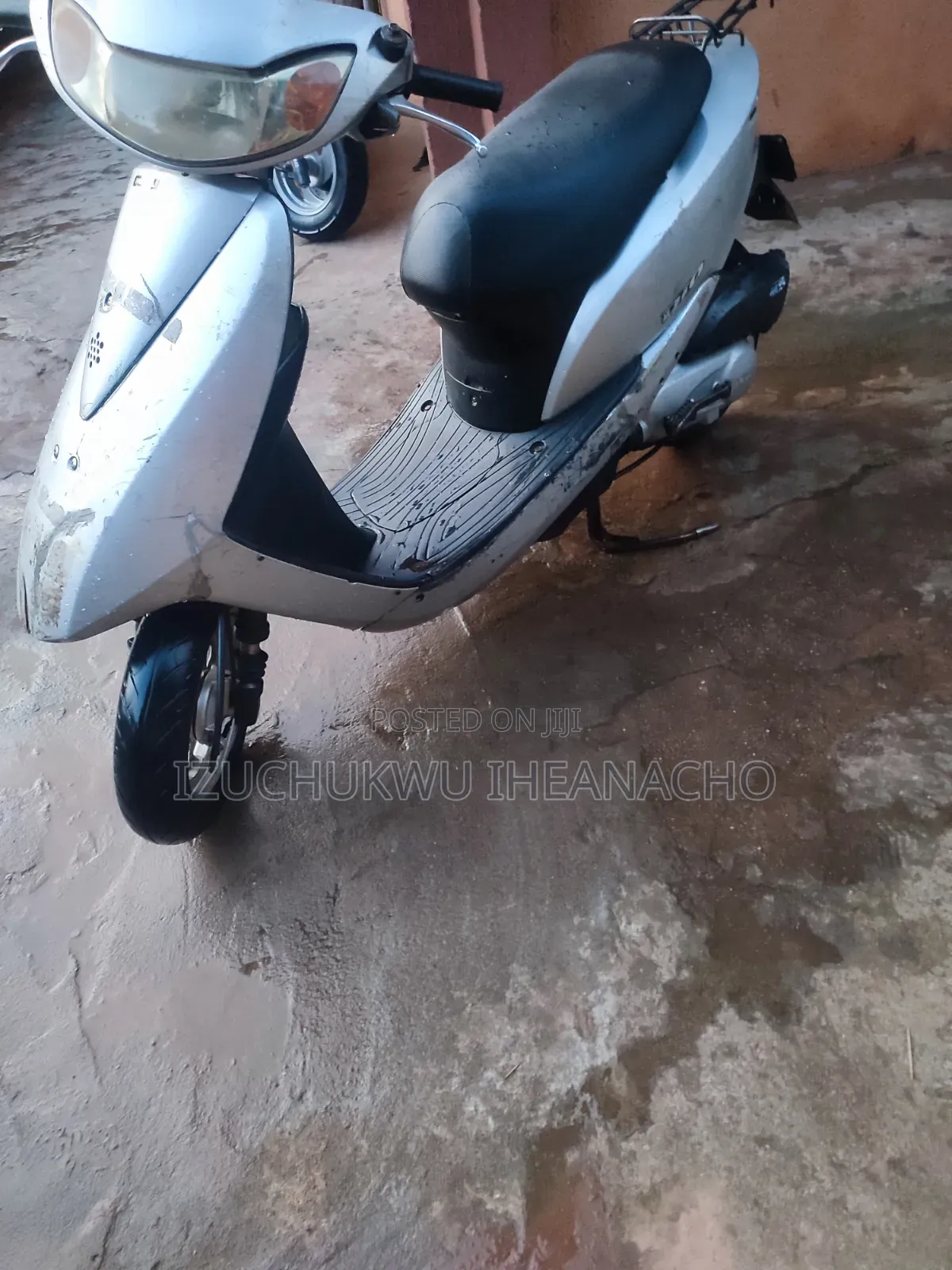 Honda Dio 2006 Silver