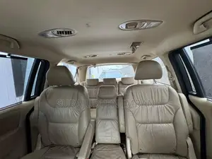 Honda Odyssey Touring 2008 Gold