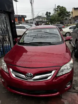 Toyota Corolla 2012 Red