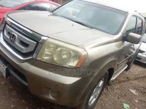 Honda Pilot 2011 Gold