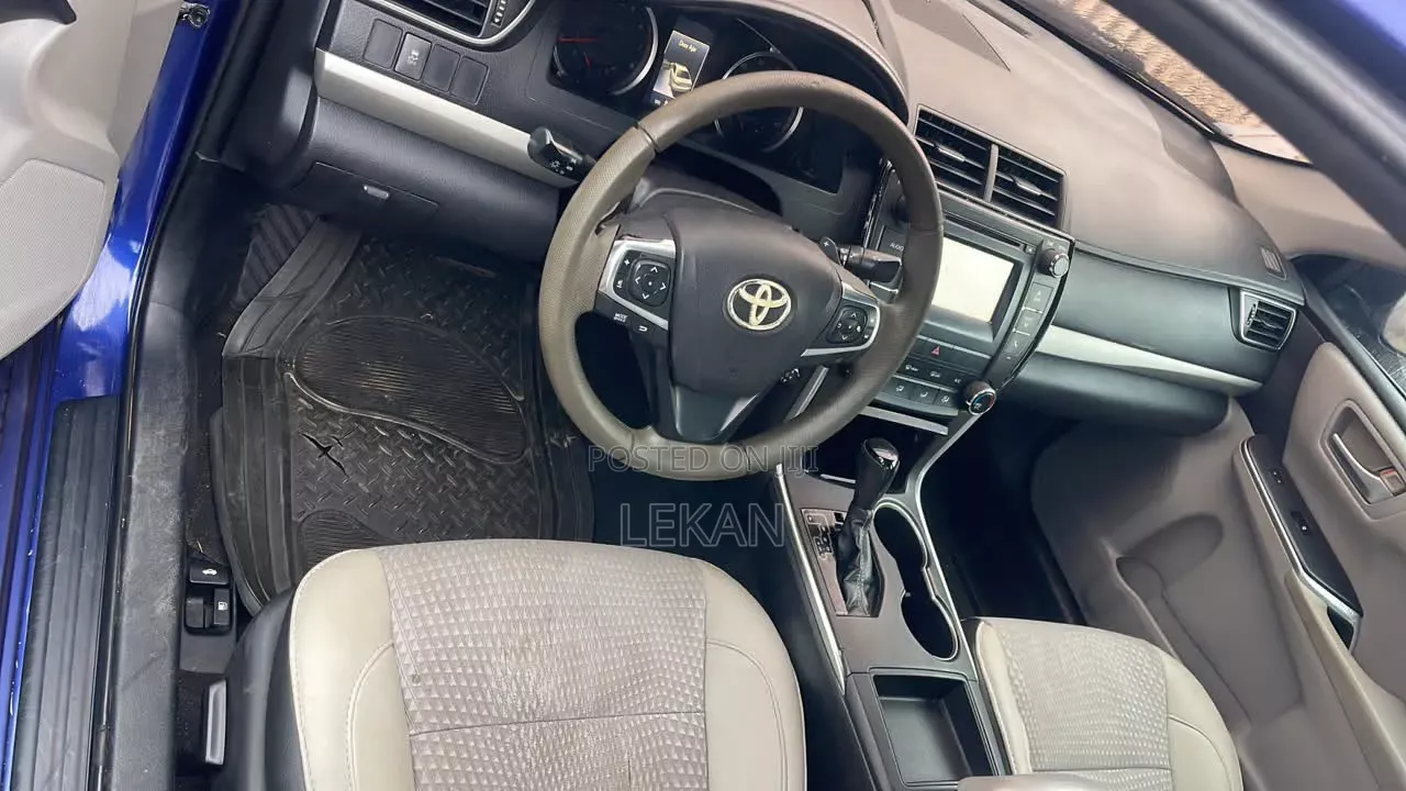 Toyota Camry 2015 Blue