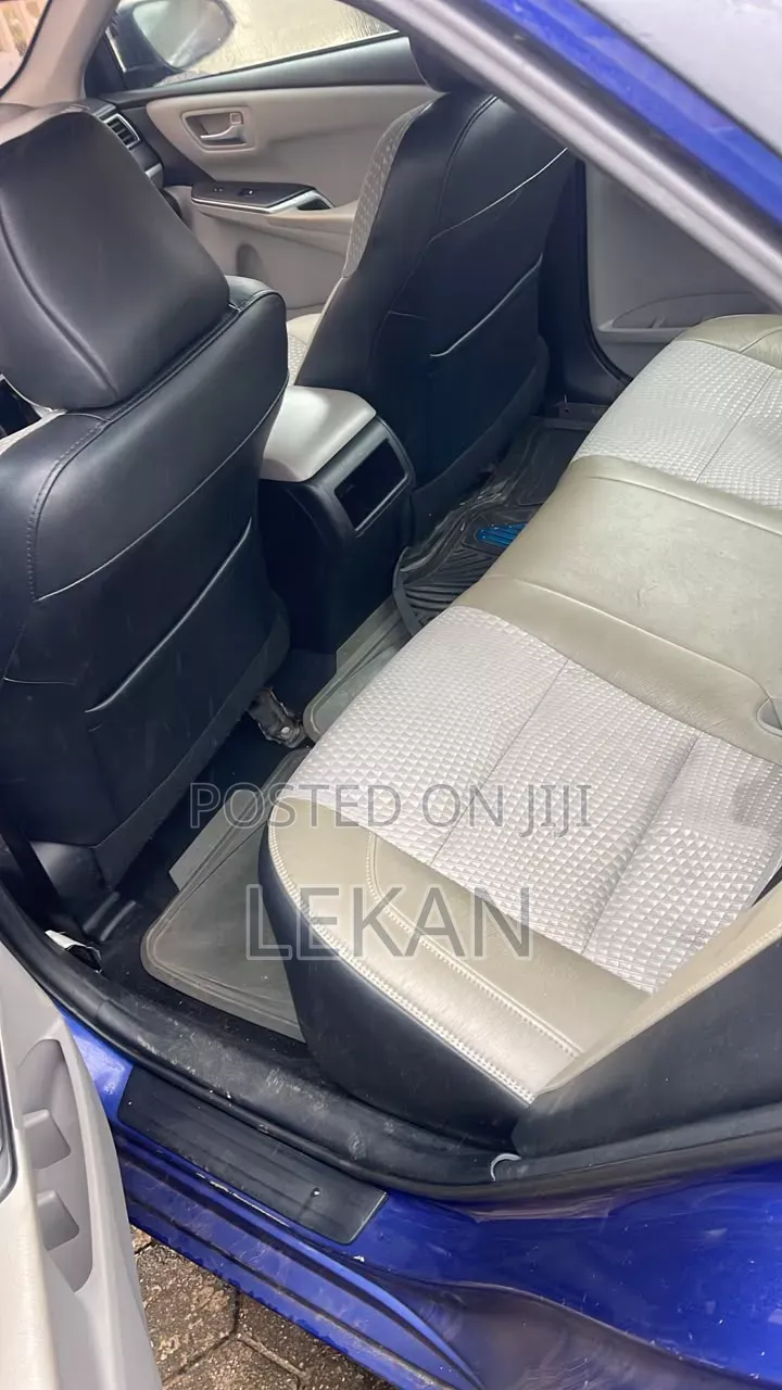 Toyota Camry 2015 Blue
