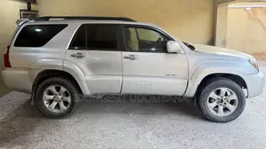 Toyota 4-Runner Limited V6 2007 Silver