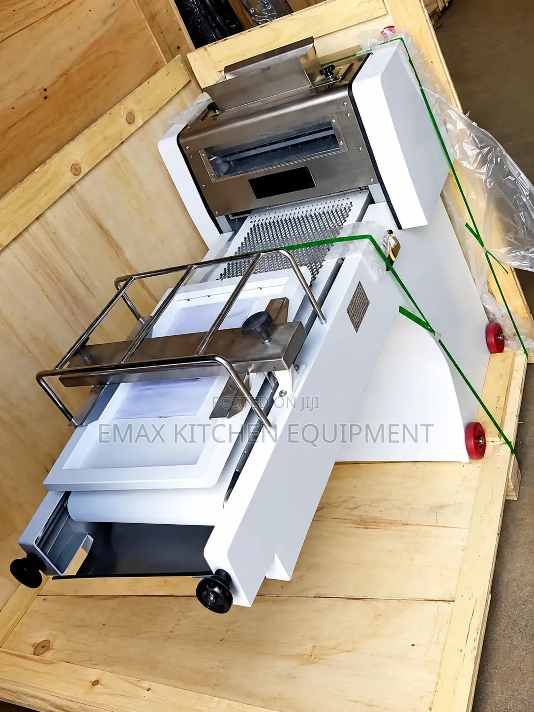 Dough Moulder