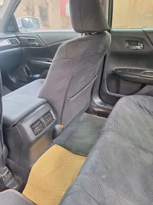 Honda Accord EX-L 4dr Sedan FWD (2.4L 4cyl 2A) 2016 Silver