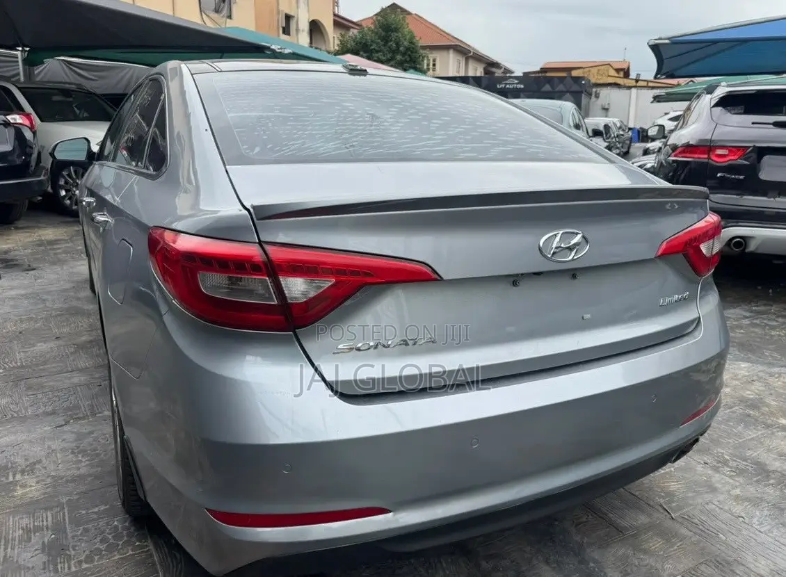 Hyundai Sonata 2015 Silver