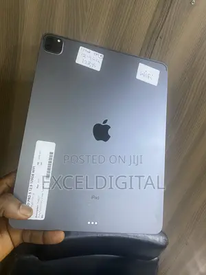 Apple iPad Pro 12.9 (2021) 128 GB Gray