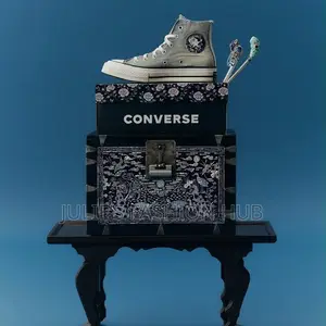 2000 Converse Shoes