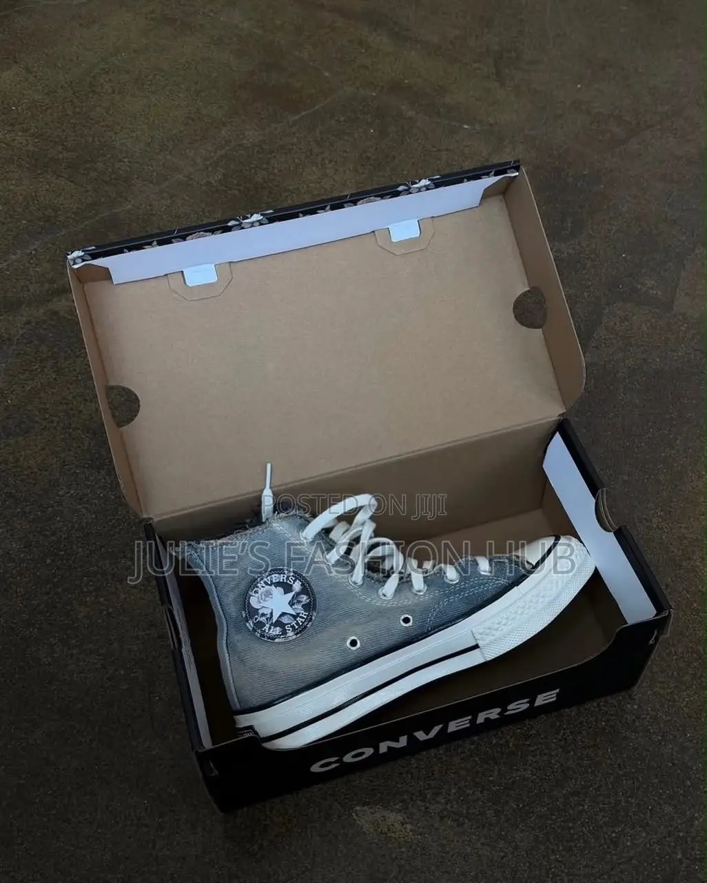 2000 Converse Shoes