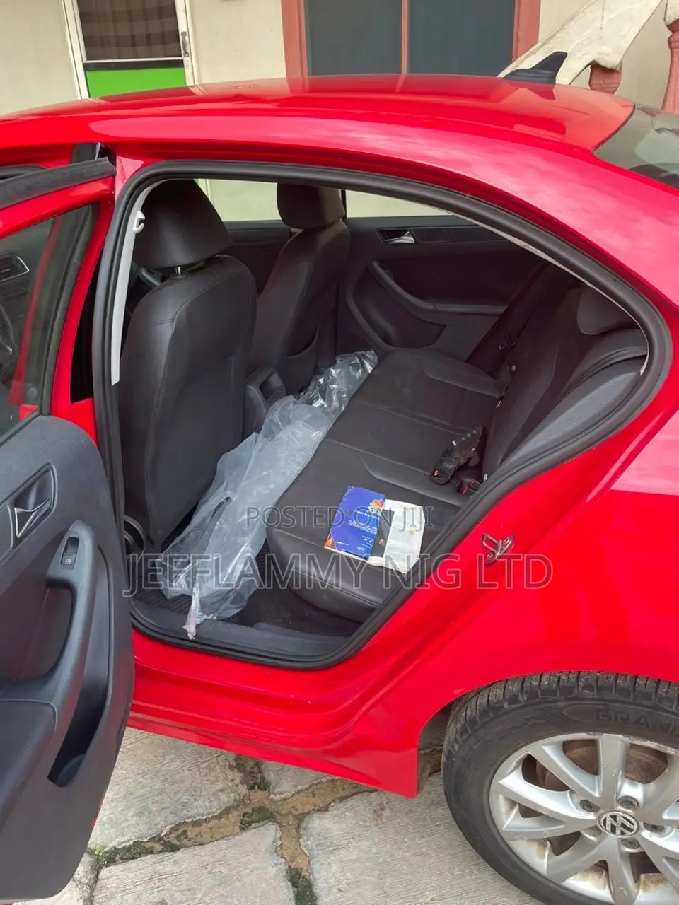 Volkswagen Jetta 2011 Red