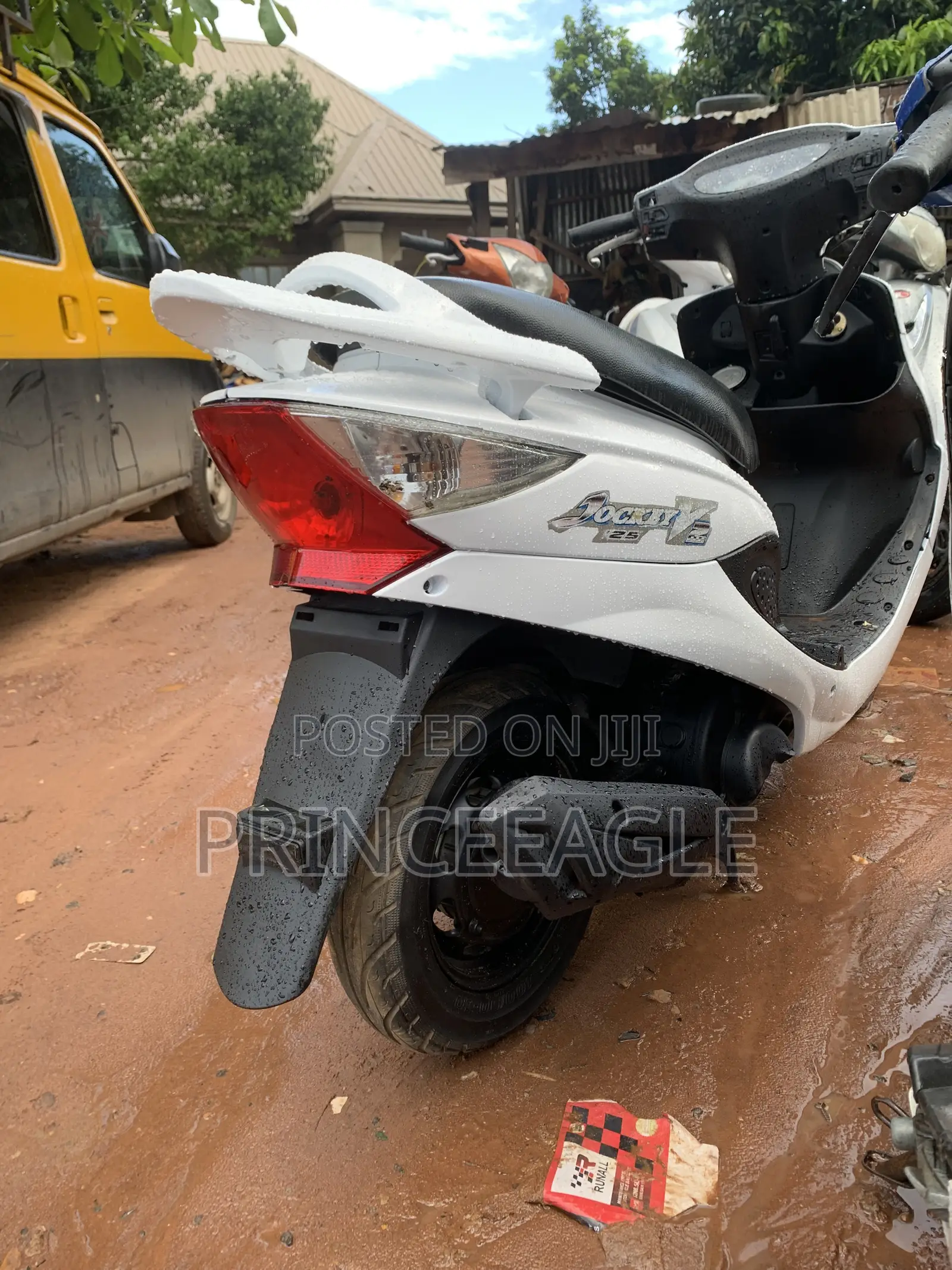 Kymco 2024 White