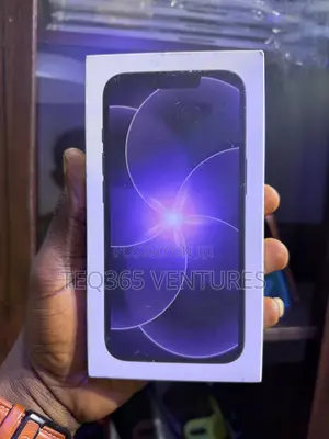 New Apple iPhone 17e 256 GB Black