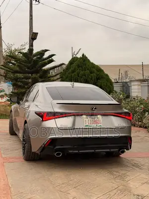 Lexus IS 2022 Gray