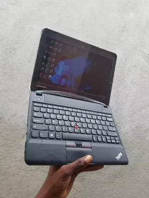 Laptop Lenovo ThinkPad X131e 8GB Intel Celeron SSD 128GB