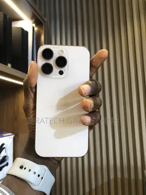 Apple iPhone 16 Pro 256 GB Gold