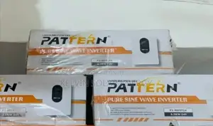 Pattern 3.2kva Hybrid Inverter 24v