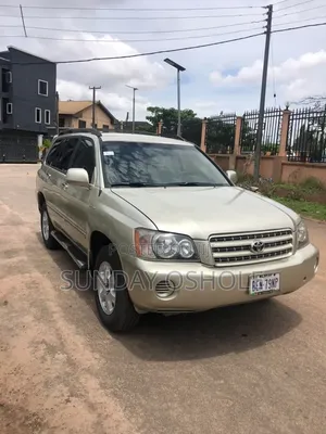 Toyota Highlander Limited V6 FWD 2004 Gold