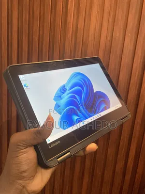 Laptop Lenovo 300e 4GB Intel Celeron SSD 60GB