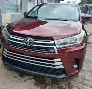 Toyota Highlander Limited 4dr SUV AWD (3.5L 6cyl 6A) 2014 Red