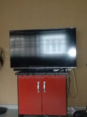 50 Inch Hisense Smart TV