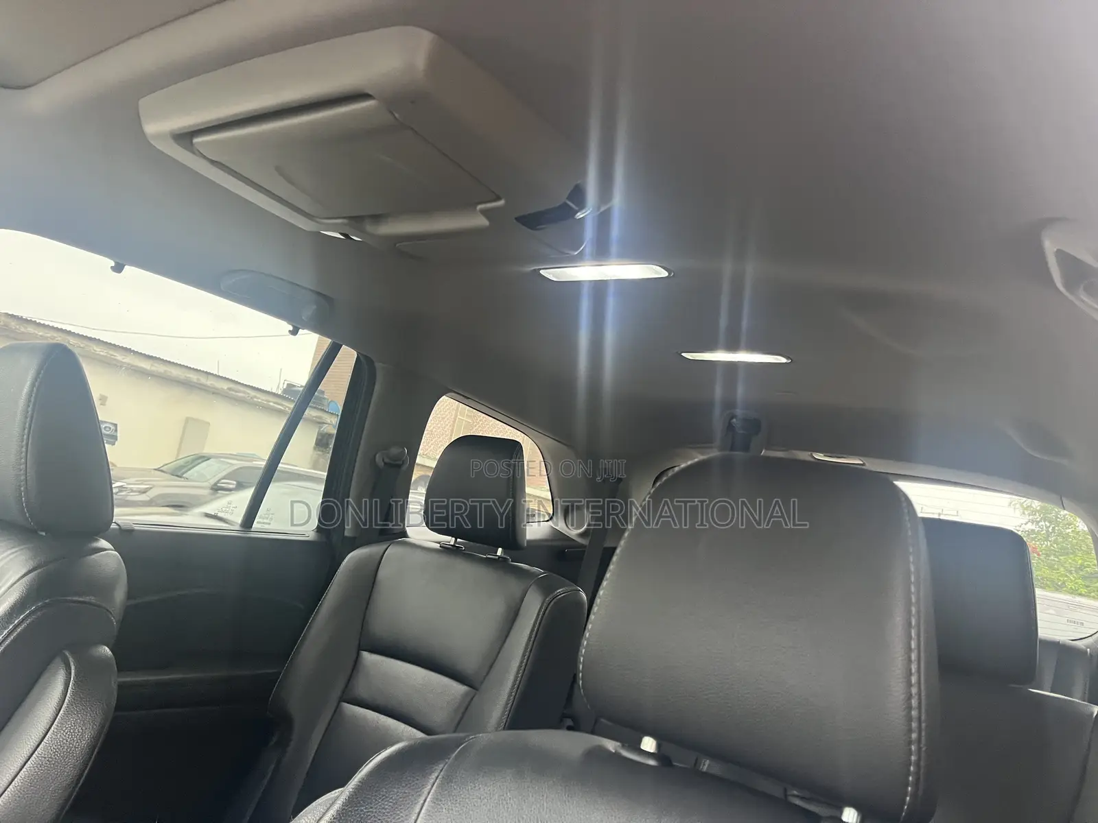Honda Pilot Touring AWD 2019 Black