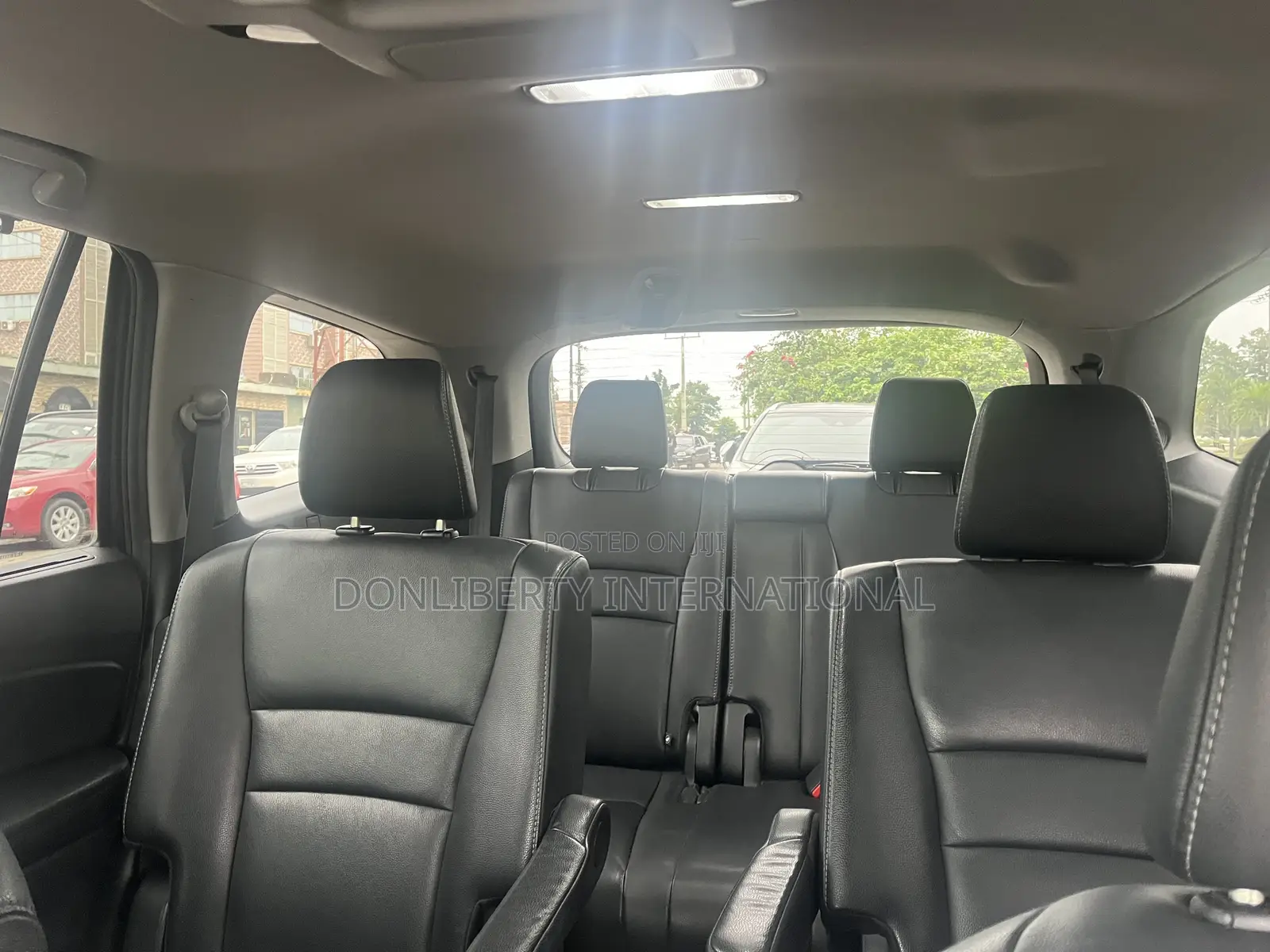 Honda Pilot Touring AWD 2019 Black